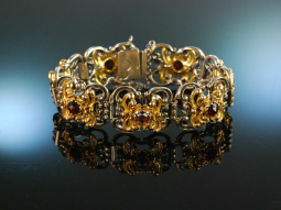 Vienna around 1950! Beautiful Traditional Dirndl Bracelet...