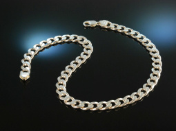 Around 1990! Very massive classic tank chain necklace...