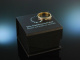 London 1975! Feiner klassischer Ring Brillanten Saphire Gold 750 Platin