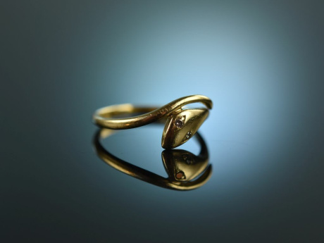 Around 1970! Beautiful plain snake ring gold 585 diamonds
