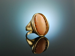 Garmisch um 1960! Schicker Sixties Vintage Ring Gold 585 Engelshaut Koralle