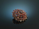 Around 1980! Beautiful traditional costumes garnet rosettes brooch gold 333