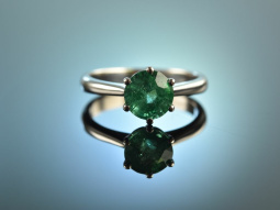 Munich around 2010! Dream Emerald Solitaire Ring ca. 1,6...