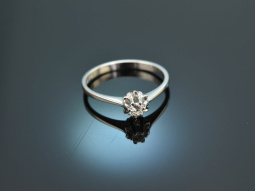 Um 1970! Zarter Diamant Solit&auml;r Verlobungs Ring Brillant 0,1 ct Weiss Gold 585