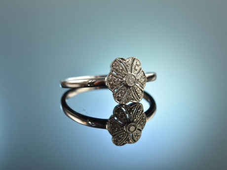 Be mine! H&uuml;bscher Verlobungs Ring Brillanten 0,1 ct Wei&szlig; Gold 750