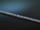 Feinstes Blau! Zeitlos elgantes Rivi&egrave;re Armband Saphire 2,8 ct Wei&szlig; Gold 750
