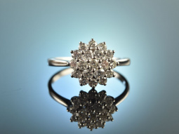 My love! Edler klassischer Verlobungs Ring Brillanten...