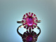 Feines Rot! Eleganter Rubin Brillant Ring Wei&szlig; Gold 750