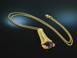 K&ouml;ln um 1968! Schicker Design Anh&auml;nger mit Kette Silber vergoldet pyramidaler Amethyst