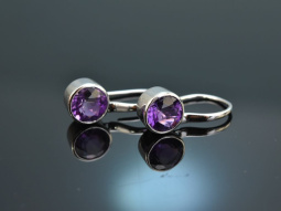 Vivid Violet! Elegant earrings Amethysts White Gold 750