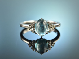 Tender Blue! Eleganter Ring mit blauem Apatit und Brillanten Wei&szlig; Gold 750