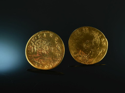 To costume and dirndl! Earrings from historical coins...