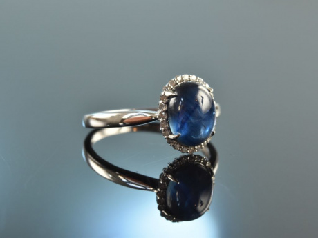 Feines Blau! Edler Verlobungs Ring Saphir und Brillanten Wei&szlig; Gold 750