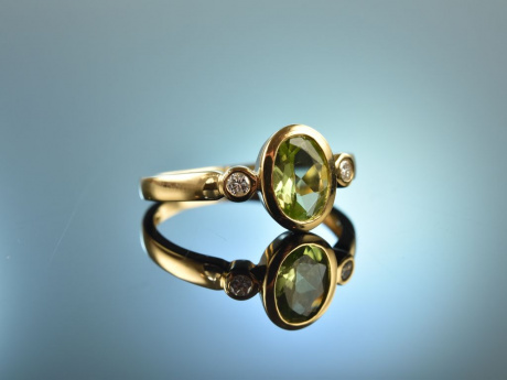 Soft Green! Sch&ouml;ner Ring Peridot Brillanten Gelb Gold 750