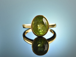 Pretty Green! Schlichter stilvoller Ring Peridot Gelb...