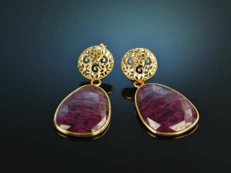 Red and Gold! Elegante Ohrringe Opake Rubine Sterling Silber vergoldet