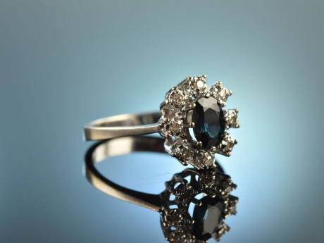 M&uuml;nchen um 1960! Klassischer Verlobungs Ring Saphir Diamanten Wei&szlig; Gold 585