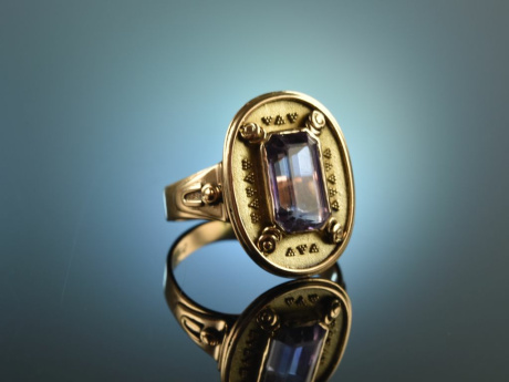 Around 1935! Beautiful signed Art Deco Ring Granulation Gold 585 Amethyst