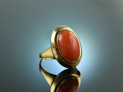 Um 1965! Sch&ouml;ner klassischer Edel Korallen Ring...