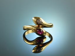 Around 1980! Beautiful Vintage Snakes Ring Brilliant Ruby...