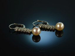 Munich around 1960! Precious diamond earrings white gold...