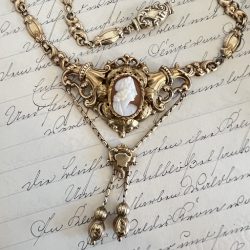 Biedermeierschmuck Kette